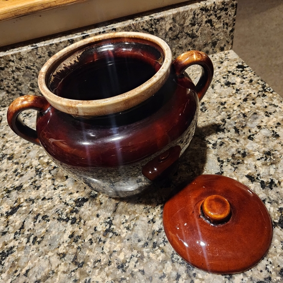 "Drip Glaze" Pottery Bean Pot With Handles and Lid #1242 - Picture 2 of 12